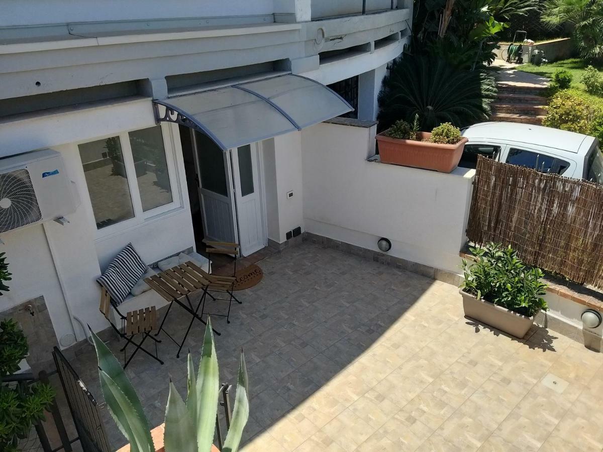 Residenza Don Camillo Villa Mondello Eksteriør bilde